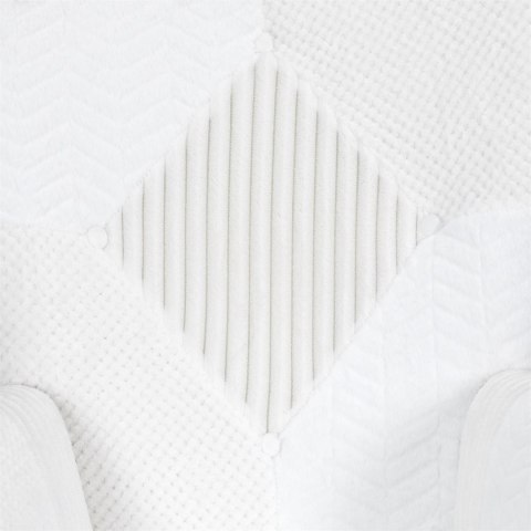 Fotel uszak Helsinki biały patchwork