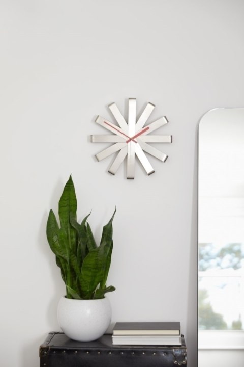 UMBRA zegar RIBBON - stal UMBRA zegar RIBBON - stal