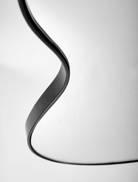 ESSENT lustro ścienne, czarny ESSENT lustro ścienne, czarny